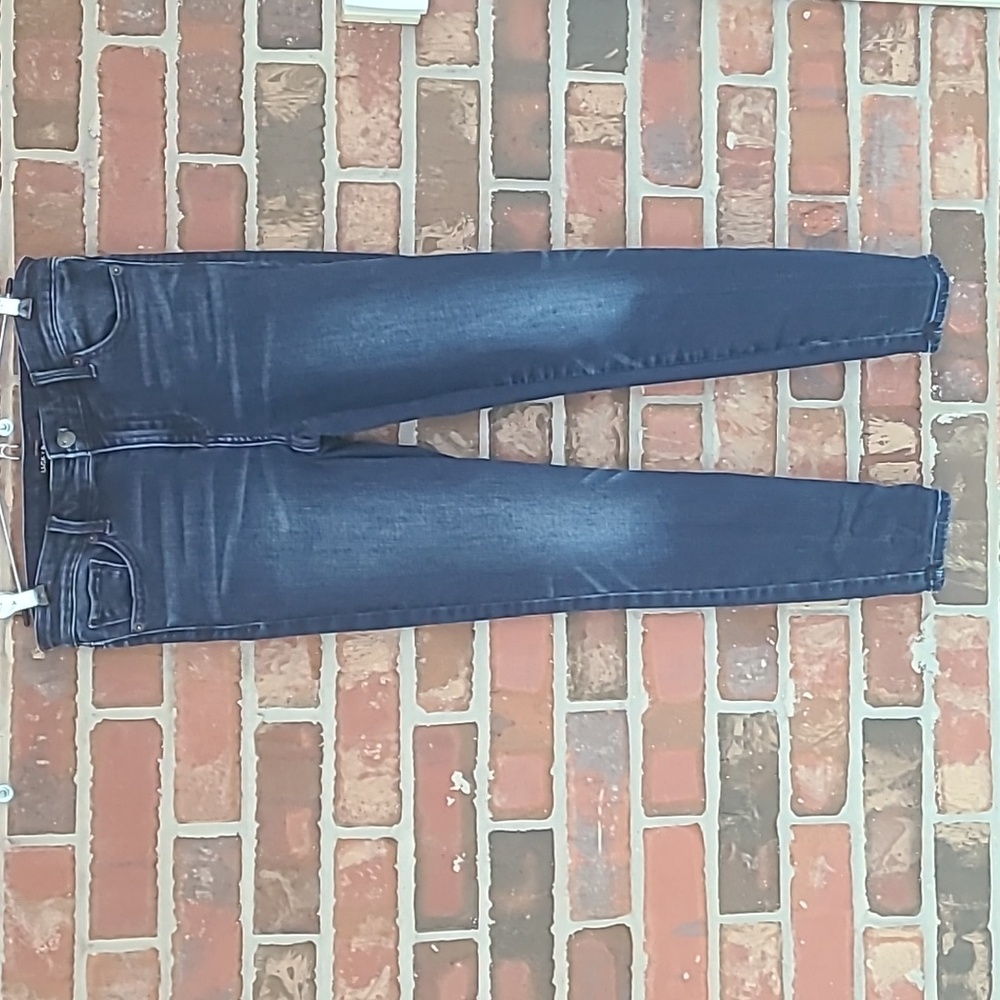 Lucky Brand Skinny Jean, Size 28